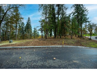 2608 Cupola Dr Unit 26, Eugene, OR 97403