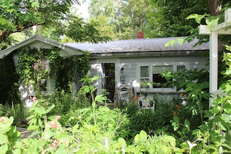 4 Maple St, Milbridge, ME 04658