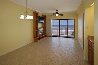 7700 Seawall Blvd Unit 410, Galveston, TX 77551