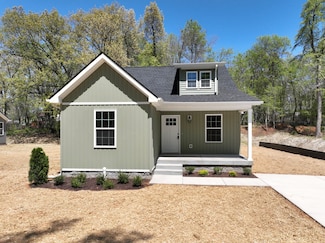 123 Saratoga Dr, Clarksville, TN 37042