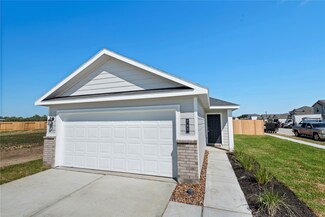 822 Stonypoint Ln, Dayton, TX 77535