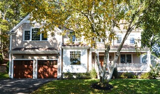 124 Arlington St, Winchester, MA 01890