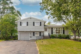 21 Juneberry Ln, Liverpool, NY 13090