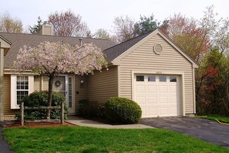 923 Ridgefield Cir Unit D, Clinton, MA 01510