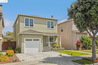1026 Court St, Alameda, CA 94501