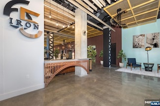 65 Mcwhorter St Unit 711, Newark, NJ 07105