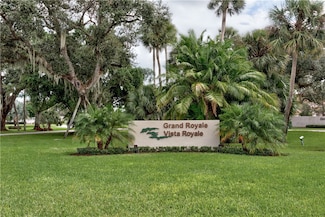 105 Spring Lake Ct Unit 103, Vero Beach, FL 32962