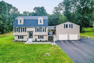 130 Musquash Rd, Hudson, NH 03051