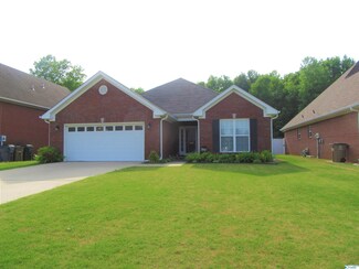 1533 Oak Lea Rd SW, Decatur, AL 35603