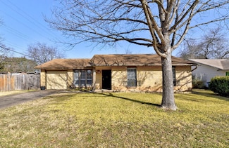 500 Thistlewood Dr, Austin, TX 78745
