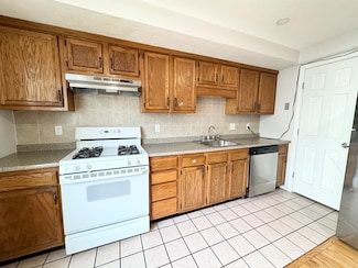 185 Sydney St Unit 2, Dorchester, MA 02125