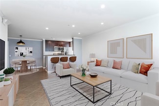 7320 Hawthorn Ave Unit 102, Los Angeles, CA 90046