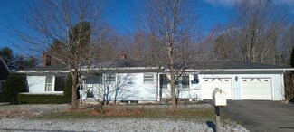 21 Perkins Rd, Belfast, ME 04915