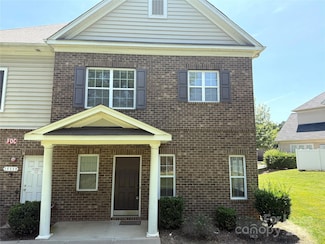11504 Amarone Dr, Charlotte, NC 28277