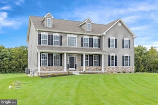 102 Leigh Dr, Smyrna, DE 19977