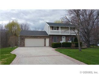 11 Dean Rd, Spencerport, NY 14559