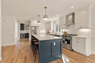 7 Brook St, Stoneham, MA 02180
