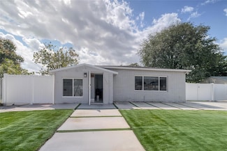 2560 NW 154th St, Opa Locka, FL 33054