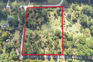 28848 Quiet Hollow Rd, Montgomery, TX 77356