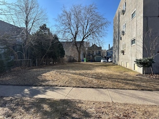 12XX Marshall Ave, Saint Paul, MN 55101