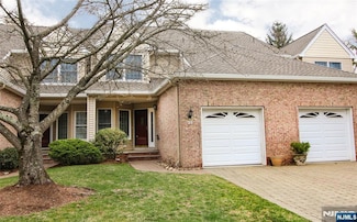 35 Trotters Ln Unit 35, Allendale, NJ 07401