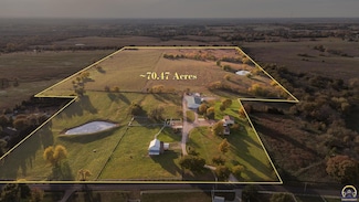 7731 NE Indian Creek Rd, Topeka, KS 66617