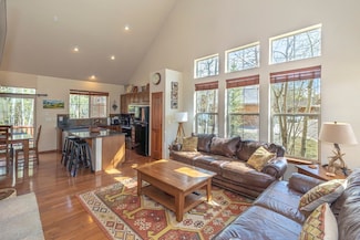 108 Deer Track Ct, Granby, CO 80446