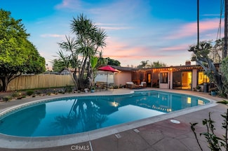 7326 Mclaren Ave, West Hills, CA 91307