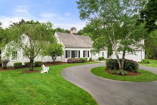 12 Pheasant Landing Rd, Needham, MA 02492