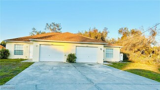 4542 28th St SW, Lehigh Acres, FL 33973
