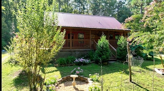 170 Robert Smith Rd, Tellico Plains, TN 37385