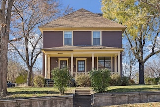 1105 Jessie St, Saint Paul, MN 55130