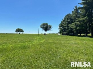 000 W Point Dr, Lynnville Precinct, IL 62650