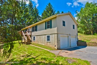 319 Valley View Dr, Saylorsburg, PA 18353