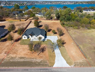 1516 Ports o Call Ct, Granbury, TX 76048