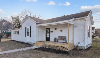 303 E Madison Ave, Vinton, VA 24179