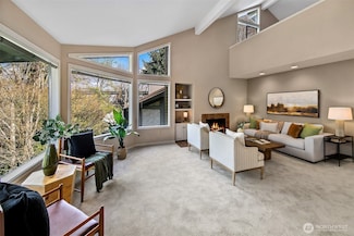2626 4th Ave N Unit 206, Seattle, WA 98109