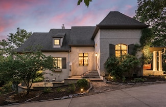 6045 Sherwood Ct, Nashville, TN 37215