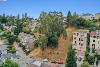 209 Sheridan Rd, Oakland, CA 94618