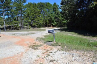 797 Hickory St, West Blocton, AL 35184