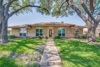 406 Los Santos Dr, Garland, TX 75043