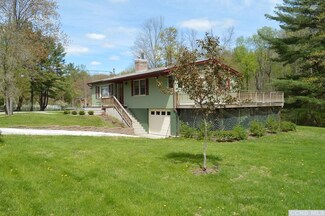164 White Bridge Rd, Old Chatham, NY 12136