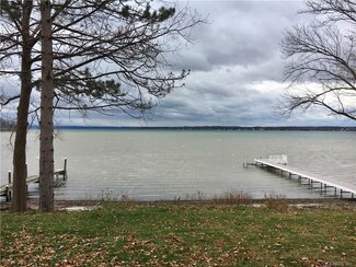4881 Springport Cove Rd, Cayuga, NY 13034