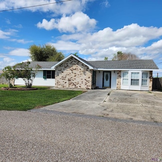 323 E 88th St, Cut Off, LA 70345