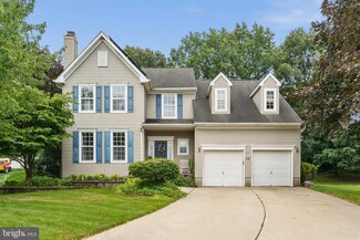 25 Silverwood Dr, Riverside, NJ 08075