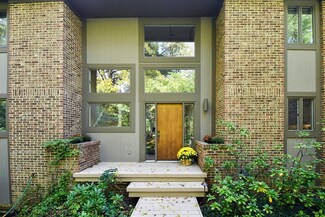 3156 W Dobson Place, Ann Arbor, MI 48105