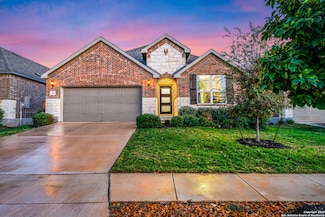 2263 Bluewood St, New Braunfels, TX 78132