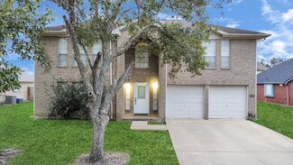 1918 N Thunderwood Cir, Fresno, TX 77545