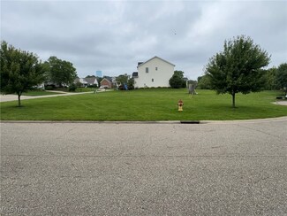 7316 Bentham Cir NW, North Canton, OH 44720