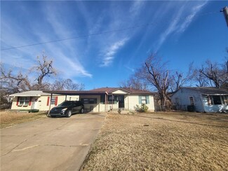 516 N Broadway, Edmond, OK 73034